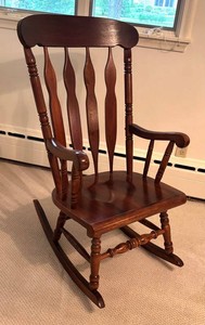 BR1 - Vintage Wooden Rocking Chair