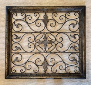 BR1 - Metal Wall Decor 38 X 42 in