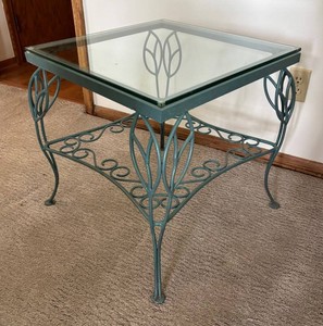 FR - Glass Top Accent Table