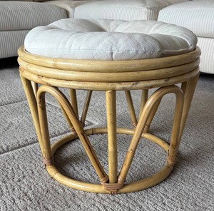 LR - Vintage Rattan Ottoman Stool