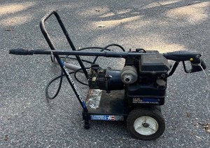 G - Campbell Hausfeld Pressure Washer PW1575