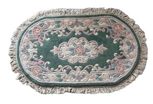LR - Vintage Chinese Hand-Tufted Oval Rug 24 X 42 in