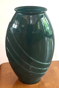 FR - Forest Green Vase