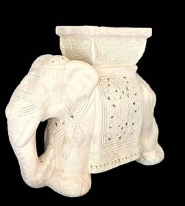 LR - Elephant Planter 14 X 16 in
