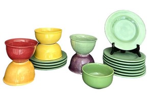 LR - TableTops Gallery Corsica Plates & Bowls Mixed Lot