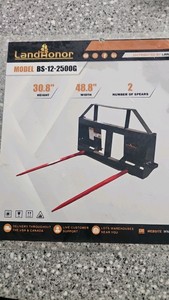 Unused 2026 LandHonor Skid Steer Bale Spear BS-12-2500G CE