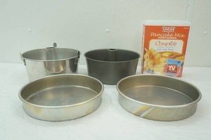 Round Cake Pans, Angel Food Cake Pans, Stay Fresh Pancake Mix Container