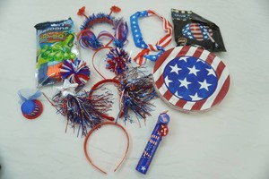 4th of July Novelty Items, Bunch-O-Balloons Water Balloons, Glow Beach Ball