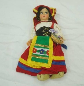Vintage 1950s Magis Roma Italian Souvenir Doll. Folk Art Doll