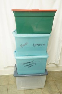 4 Large Totes With Lids