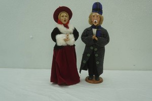 Vintage Christmas Carolers Figurines