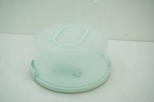 Cake Carrier. NewLike New