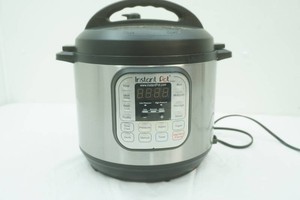 Instant Pot Duo 7-in-1 Multi Cooker