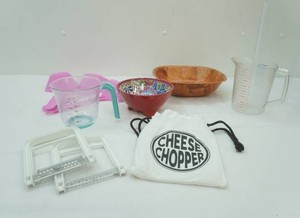 Kitchenware Lot Cheese Chopper, Measuring Cups, Spoon Colander Strainers