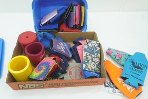Can & Bottle Koozies Nemo & Dory Container
