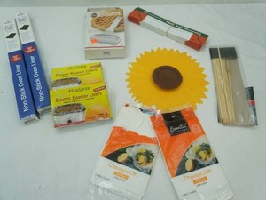 Non Stick Oven Line, Cheesecloth, Lattice Cutter, Electric Roaster Liners, Skewers, Silicone Sunflower