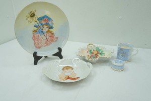 Vintage Porcelain & Ceramics