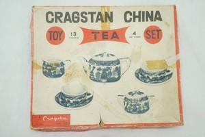 Vintage 1950s Cragstan China Toy Tea Set. Classic Blue Willow Pattern