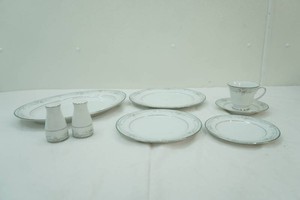 Vintage Legendary by Noritake Kenwick 4217 China Set