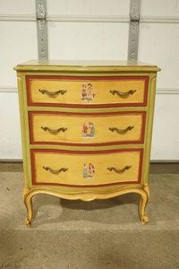 Vintage Drexel Touraine French Provincial Bachelor Dresser.