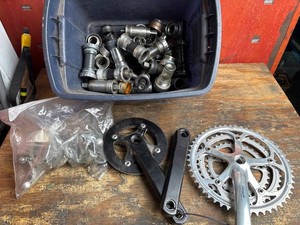 Bicycle Bottom Brackets & Crank Arms Mixed Lot