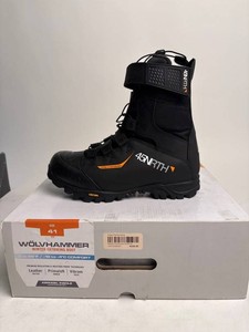 45NRTH Wolvhammer Winter Fatbiking Boots