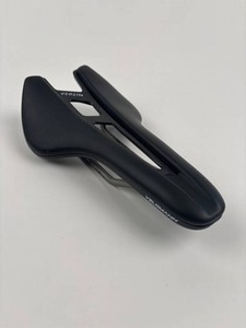 Velomann Mitora Titanium Saddle 139mm