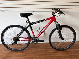 Jamis Cross Country Mountain Bike 17 Medium