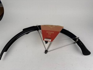 Planet Bike Cascadia ALX 27.5 X 60 Bike Fender Set Black