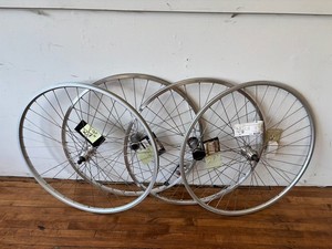 27 Inch Bicycle Wheels (Lot of 4)