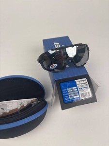 Tifosi Sledge Interchangeable Sport Sunglasses With Case
