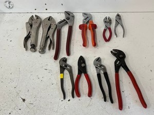 11pc Pliers & Wrenches Mixed Lot