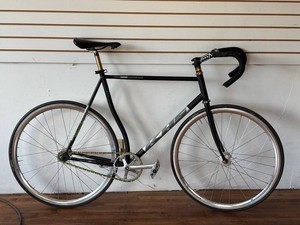 KHS Flight One Hundred Track Bike Size 60cm