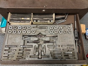 Threading and Tapping Tool Set