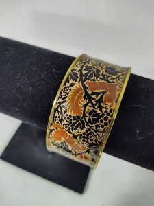 Fox & Grapes Bangle