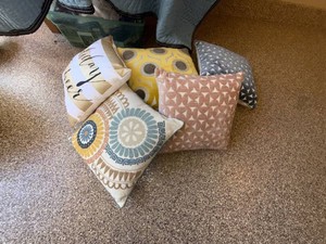 Ethan Allen Down Filled, Two Threshold, and Two Pier 1 Throw Pillow Lot of 5 Geometric Medallion 18x18 Decor
