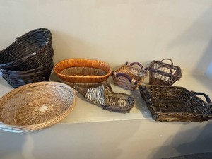 Assorted Wicker Basket Collection 8 Piece Decorative Serving Storage Set