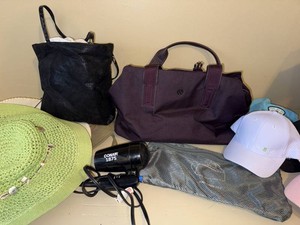 Lululemon Gym Duffel Tote Bag Plum Purple Zip Top Travel Carryall