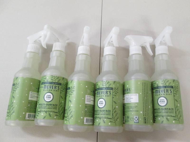 6 16 Oz spray bottles of Mre Meyers...