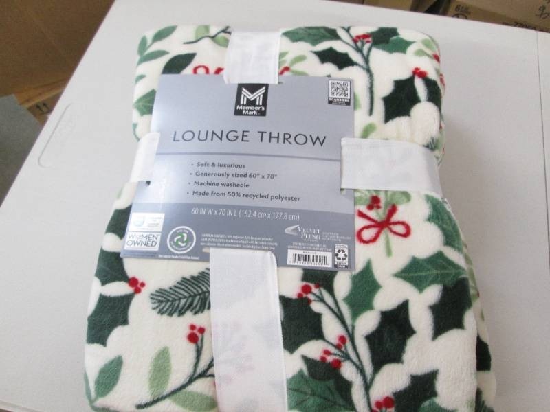 Plush throw 60 x 70...