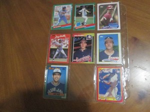 Double Sided Page of Vintage Baseball Card Mixed Lot