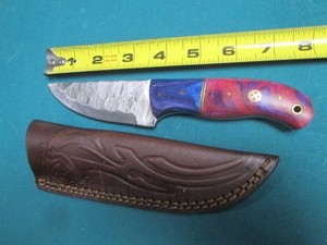 Damascus style knife, hand crafted ...