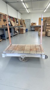Nutting Lineberry Cart