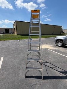 Keller 8 Step Ladder
