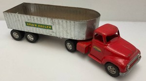 Vintage 1950s Pressed Steel TONKA Semi Truck Grain Hauler (Door Missing On Back Of Trailer)