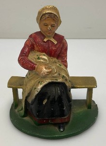 Vintage Heavy Cast Iron Old Woman On Bench Door Stop 3 x 4 x 5
