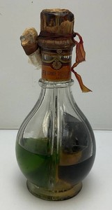 Wartime Bring Back Vintage Dolfi 4 Part Decanter Sealed 11