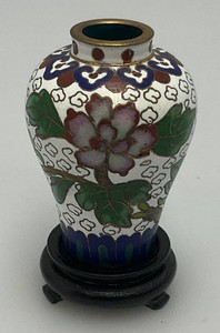 2 Miniature Vintage Chinese Cloisonne Vase With Base