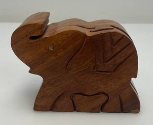 Vintage Collectible Elephant Puzzle Box 3 12 x 4 12