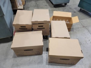 Lot of 6 Boxes of Lab Bottles (615163) As Is